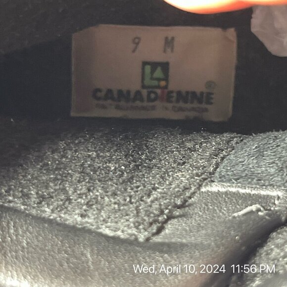 La Canadienne Black Suede Double Side Zipper Rubber Sole Bootie Size 9 - Picture 6 of 8